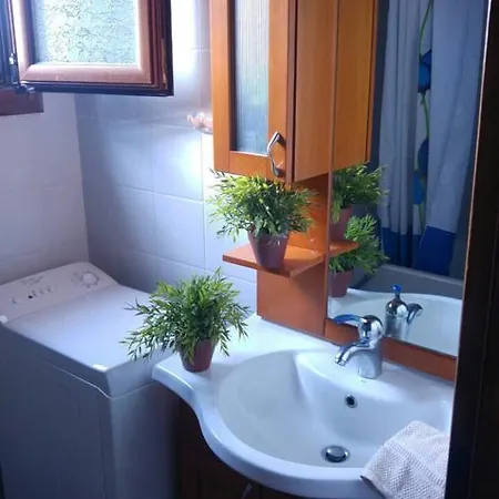 بيت للعطل Summer House At Trikorfo