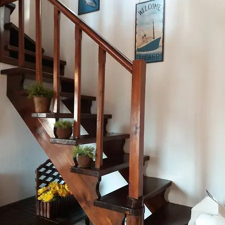 Summer House At Trikorfo *