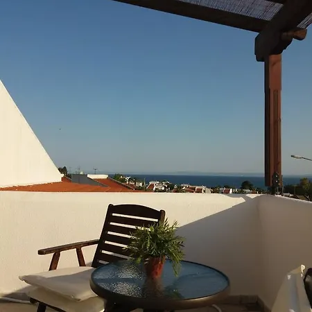 Summer House At Trikorfo Casa de Férias
