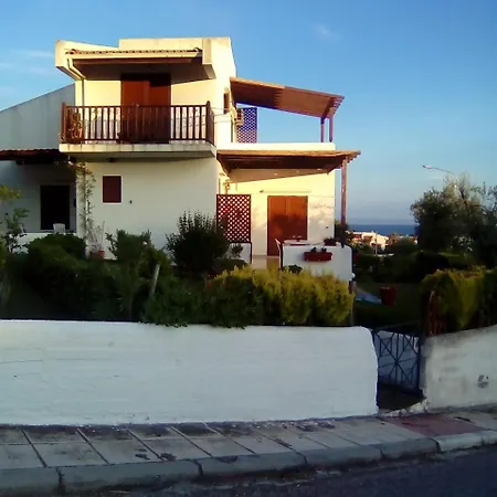 Summer House At Trikorfo Casa de Férias Gerakini