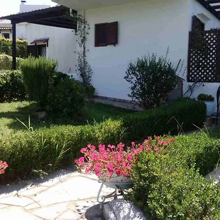 Summer House At Trikorfo * Gerakini